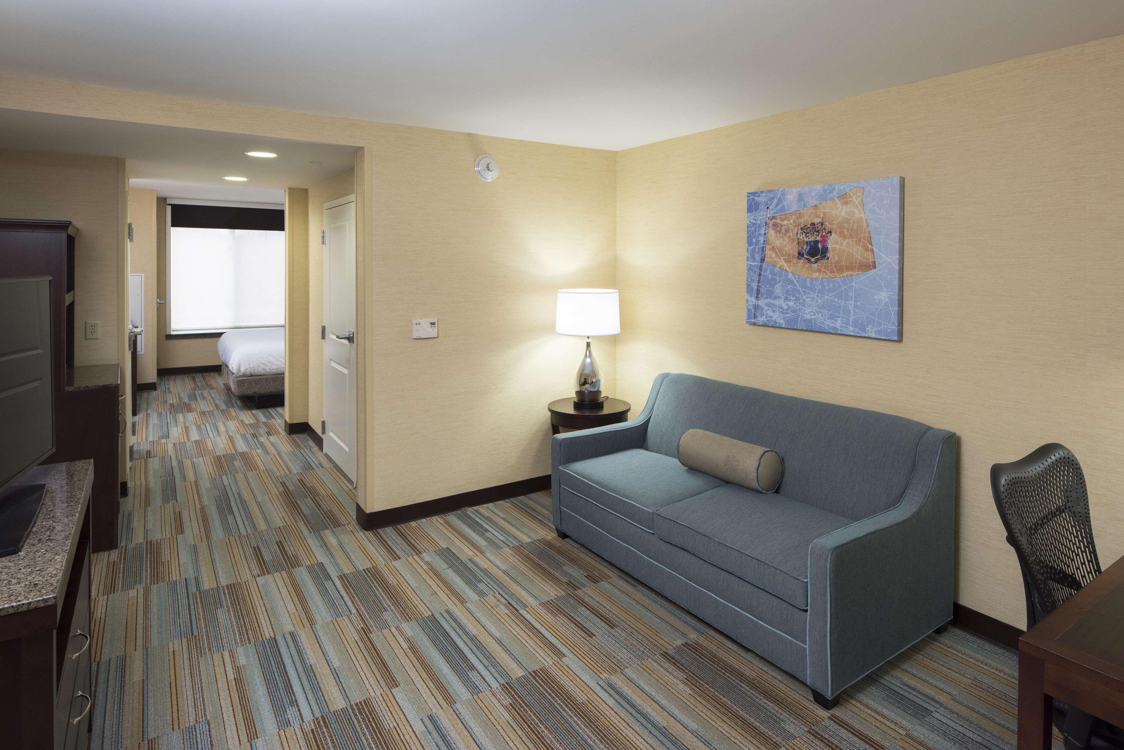 Hilton Garden Inn Mount Holly/Westampton Экстерьер фото