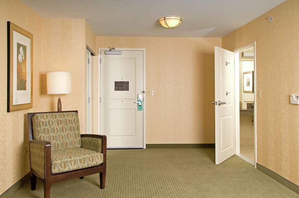 Hilton Garden Inn Mount Holly/Westampton Номер фото