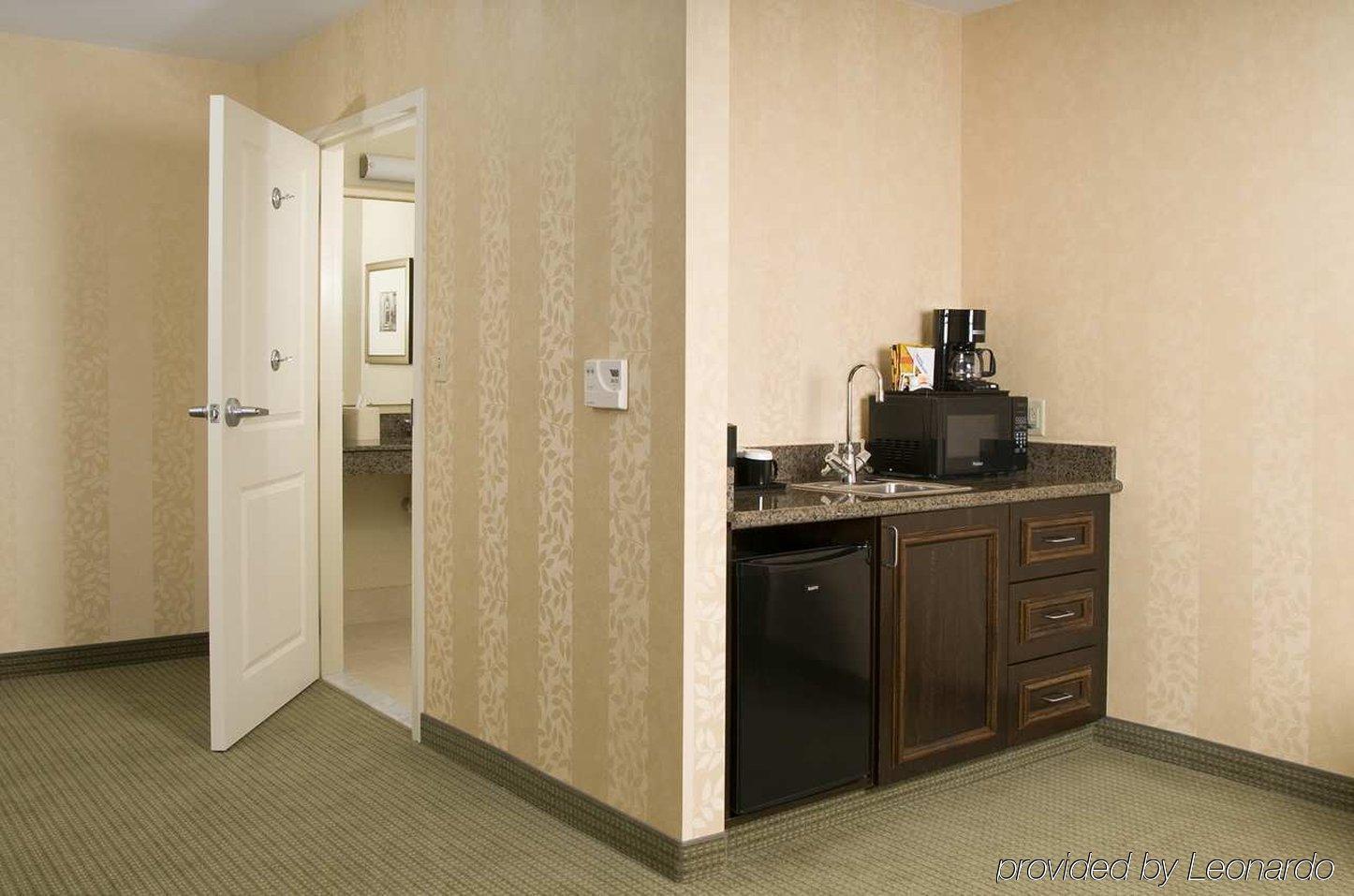 Hilton Garden Inn Mount Holly/Westampton Экстерьер фото